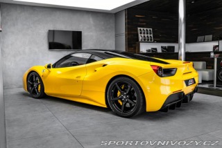Ferrari 488  2017