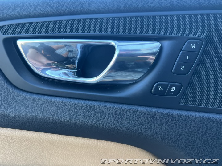 Volvo Ostatní modely XC60 POLESTAR 2017