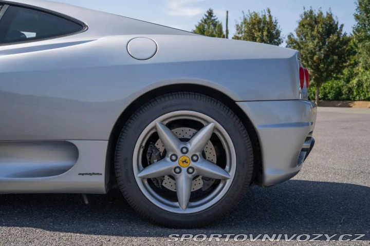 Ferrari 360 Modena V8 2001