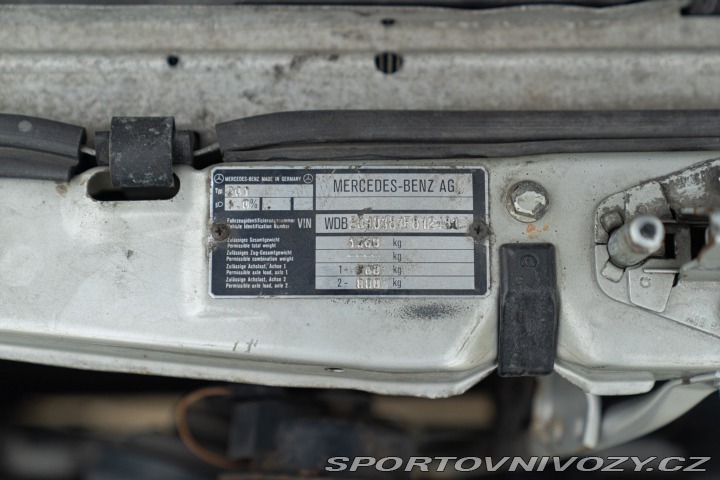 Mercedes-Benz E 190 E 1.8 1991