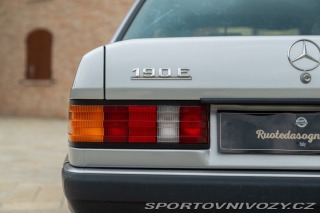 Mercedes-Benz E 190 E 1.8 1991