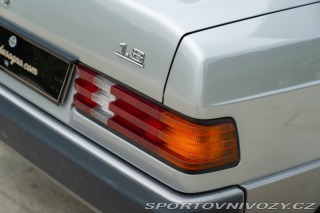 Mercedes-Benz E 190 E 1.8 1991