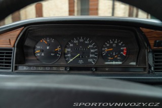 Mercedes-Benz E 190 E 1.8 1991
