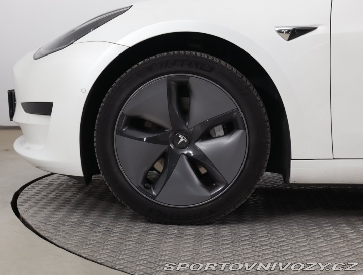 Tesla Model 3 Std Range Plus 52kWh 2020