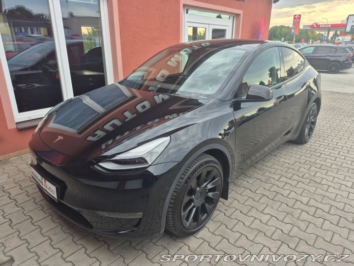 Tesla Model Y Long Range 378 kW 2023