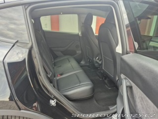 Tesla Model Y Long Range 378 kW 2023