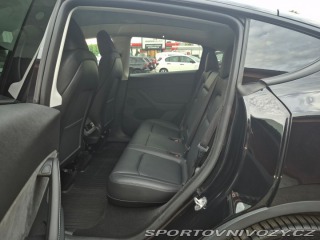 Tesla Model Y Long Range 378 kW 2023