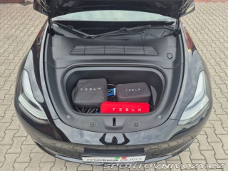 Tesla Model Y Long Range 378 kW 2023