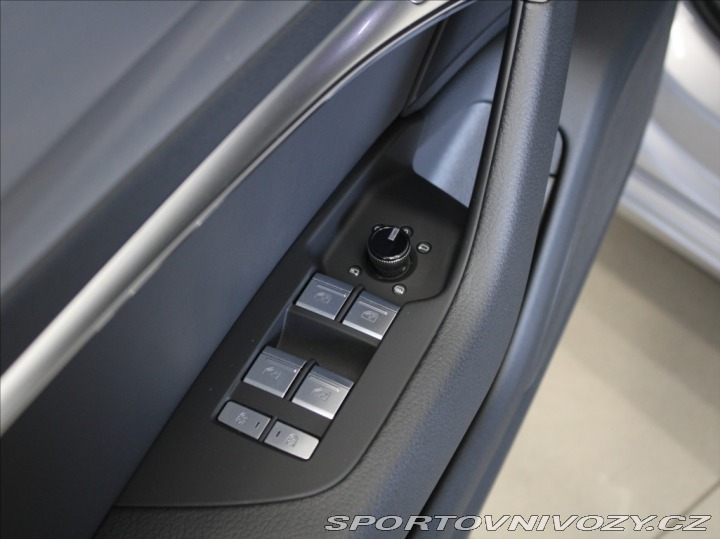 Audi A6 Avant 2,0 40TDi Q S-Line 2022