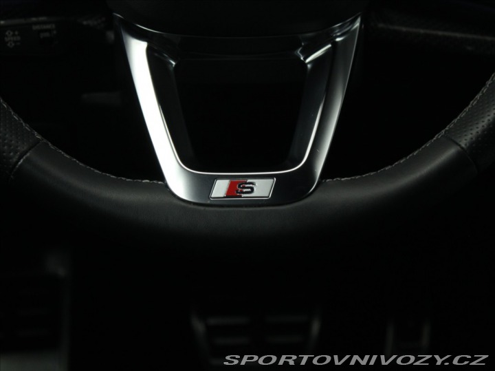 Audi Ostatní modely Q8 3,0 55TFSi S-Line Black 8 2023