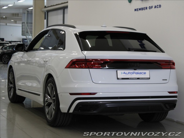 Audi Ostatní modely Q8 3,0 55TFSi S-Line Black 8 2023