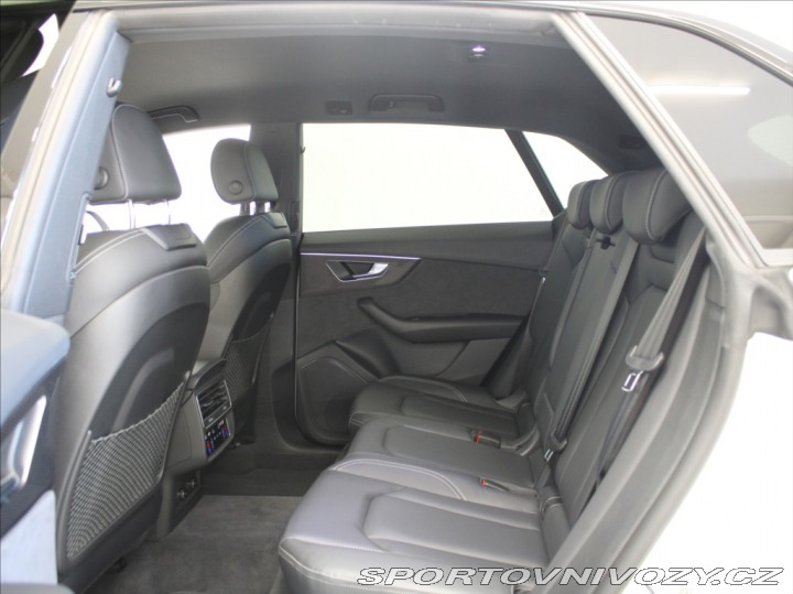 Audi Ostatní modely Q8 3,0 55TFSi S-Line Black 8 2023