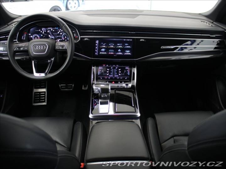 Audi Ostatní modely Q8 3,0 55TFSi S-Line Black 8 2023