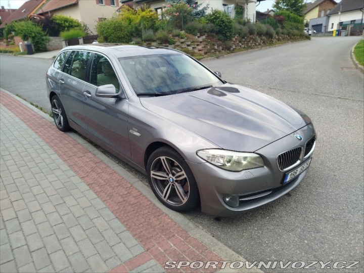 BMW 5 3,0 530d F11 1800