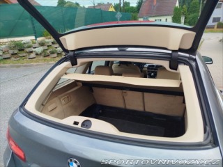 BMW 5 3,0   530d F11 1800