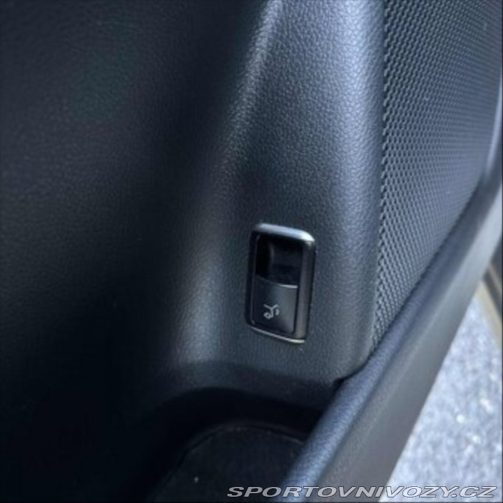 Mercedes-Benz Ostatní modely GLA 2,0 220 CDI 170hp 7G DC 2015