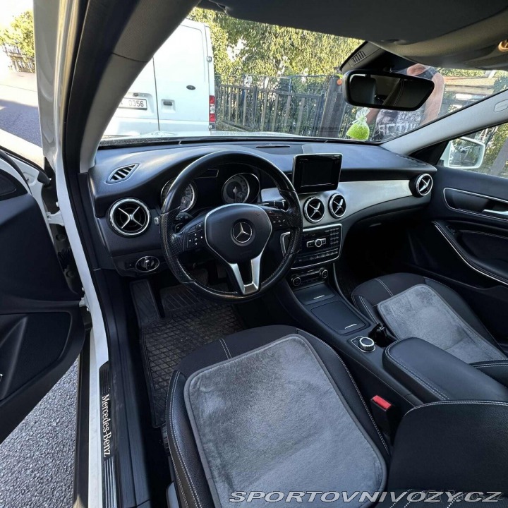 Mercedes-Benz Ostatní modely GLA 2,0 220 CDI 170hp 7G DC 2015