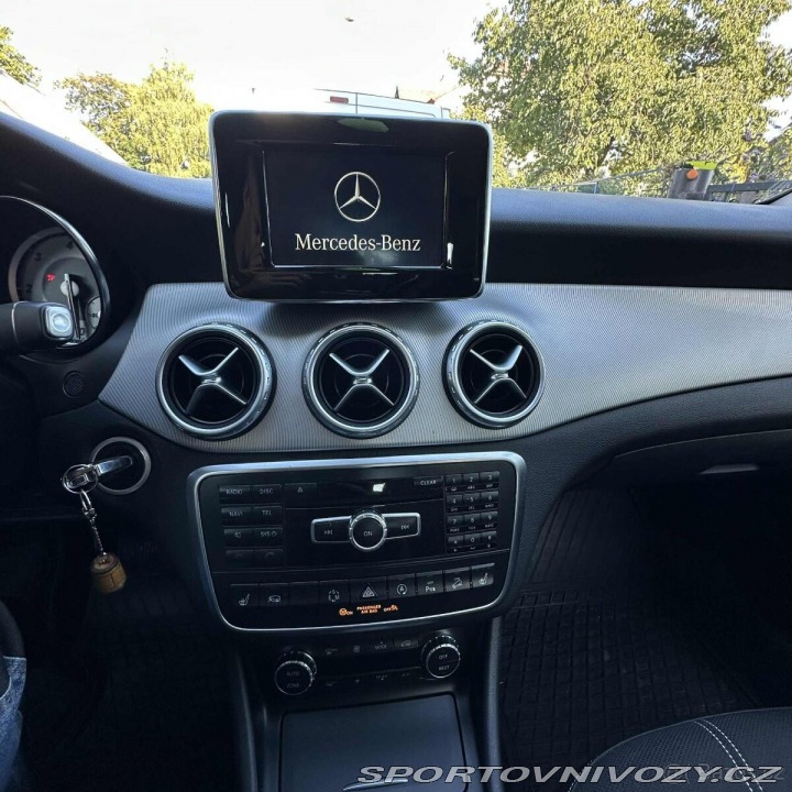 Mercedes-Benz Ostatní modely GLA 2,0 220 CDI 170hp 7G DC 2015