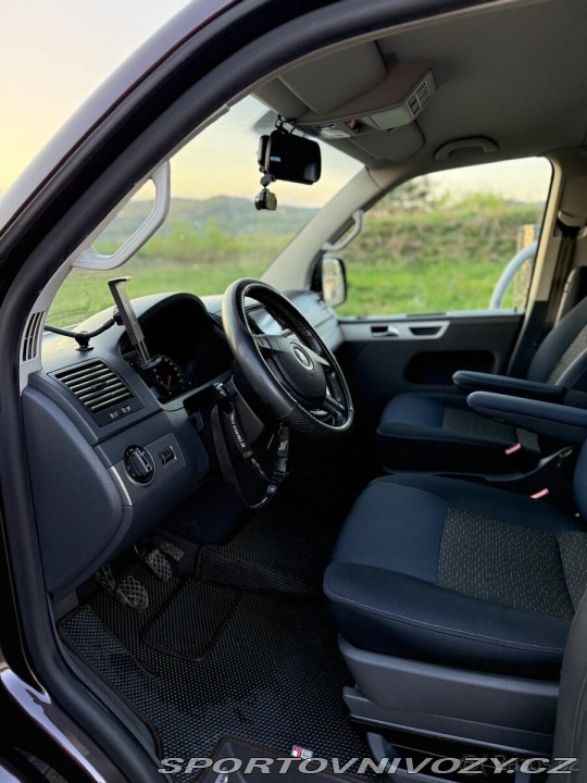 Volkswagen Ostatní modely Multivan 2,5 T5 2009