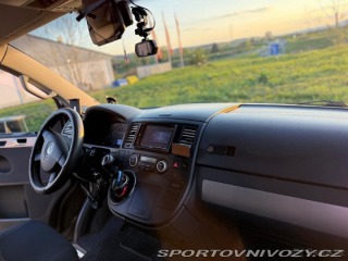 Volkswagen Ostatní modely Multivan 2,5 T5 2009
