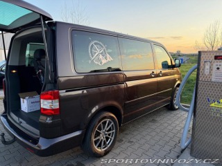 Volkswagen Ostatní modely Multivan 2,5 T5 2009