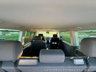 Volkswagen Ostatní modely Multivan 2,5 T5 2009