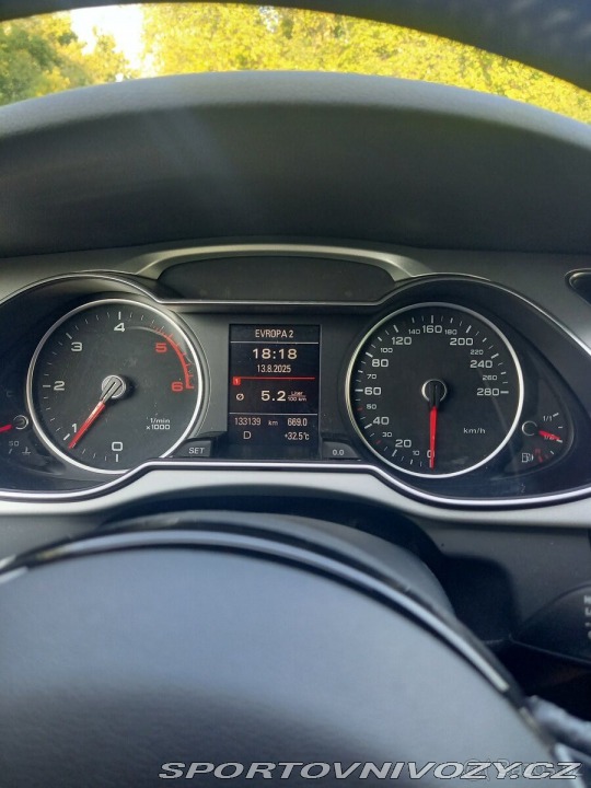 Audi A4 Avant 2,0 S line 2016