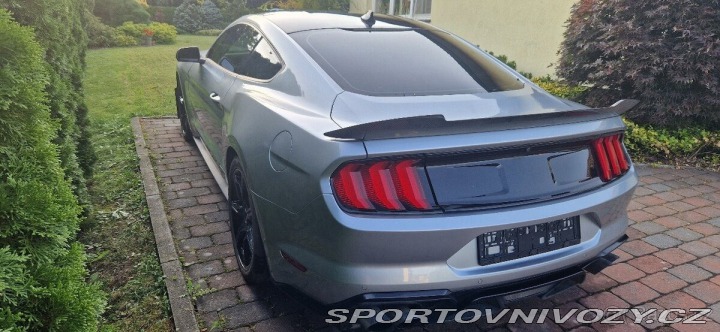 Ford Mustang 5,0 rv 2020.najeto 67ti 2020
