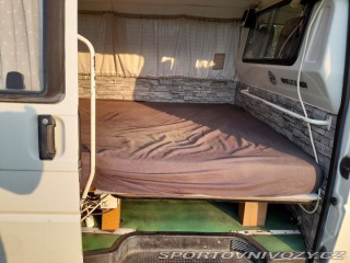 Volkswagen Ostatní modely Transporter 2,5 T4,obytný 2000