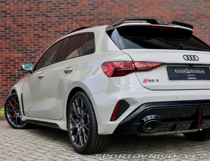 Audi RS3 Sportback 2.5 TFSI quatt 2025