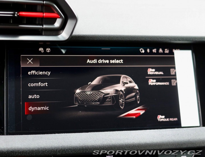 Audi RS3 Sportback 2.5 TFSI quatt 2025