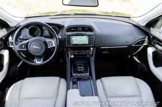 Jaguar F-Pace 2.0 I4  Prestige  AWD A/ 2017