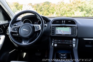 Jaguar F-Pace 2.0 I4  Prestige  AWD A/ 2017