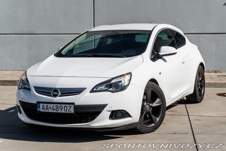 Opel Astra GTC 2.0 CDTI Start/Stop 2012