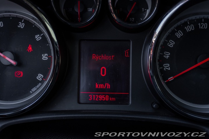 Opel Astra GTC 2.0 CDTI Start/Stop 2012