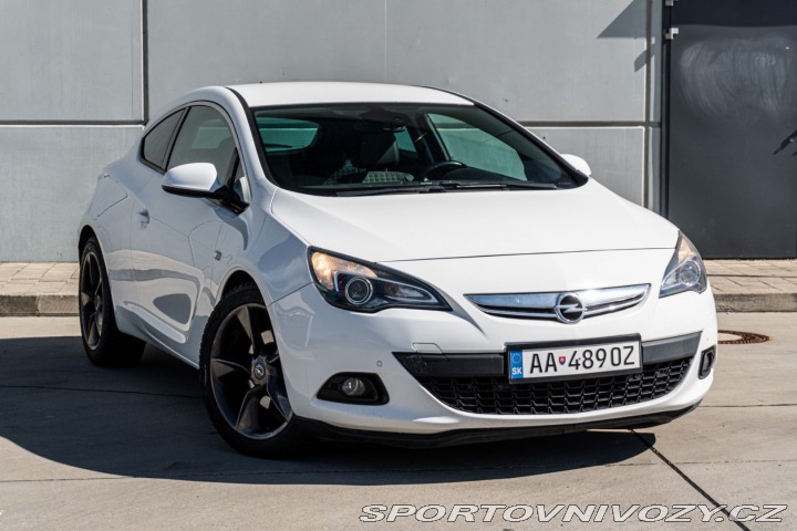 Opel Astra GTC 2.0 CDTI Start/Stop 2012