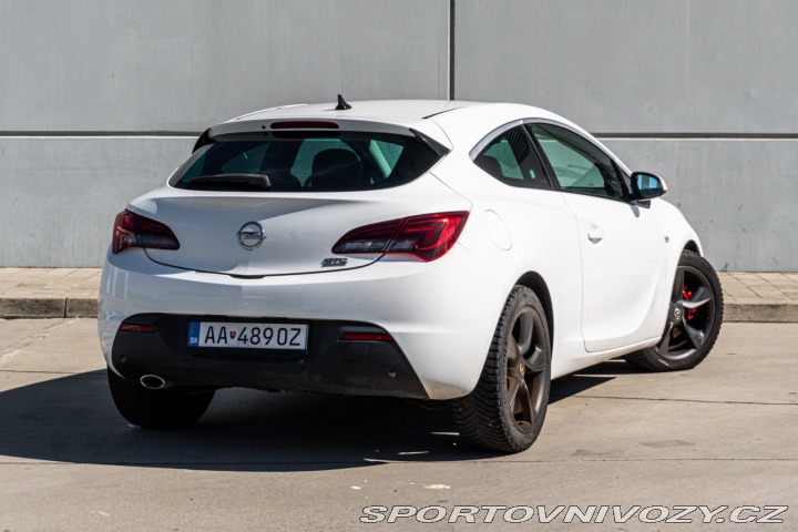 Opel Astra GTC 2.0 CDTI Start/Stop 2012