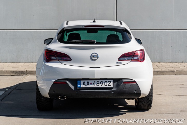 Opel Astra GTC 2.0 CDTI Start/Stop 2012