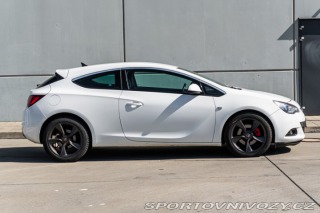 Opel Astra GTC 2.0 CDTI Start/Stop 2012
