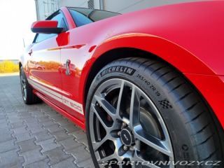 Ford Mustang Shelby GT 500 5.8 2013