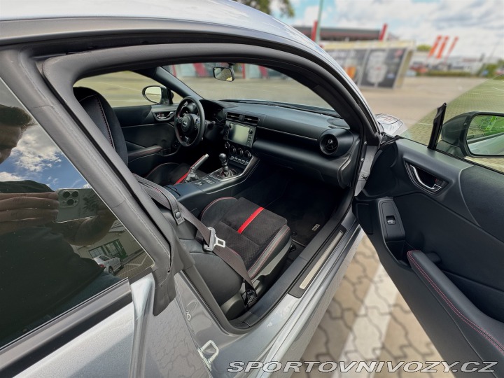 Subaru BRZ 2.4i Limited, 6MT, záruka 2023