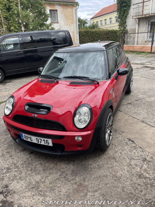 Mini Cooper R53 2006