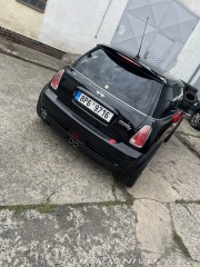 Mini Cooper R53 2006