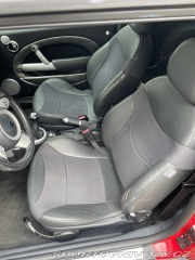 Mini Cooper R53 2006