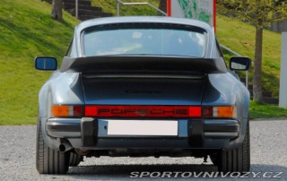 Porsche 911 Carrera 3.2 G-Model 1984