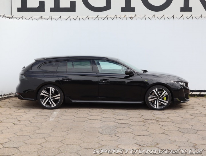 Peugeot 508 Hybrid4 PSE 2021