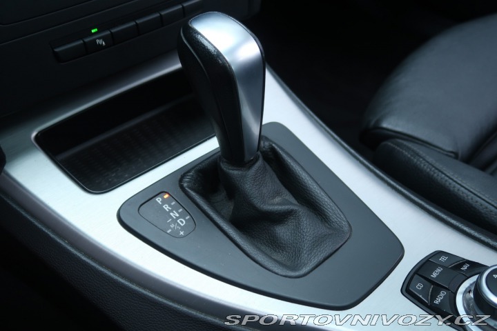 BMW 3 330 d 2010