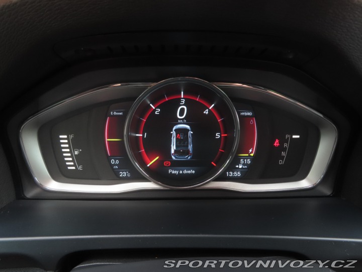 Volvo V60 D6 Plug-in Hybrid 2015