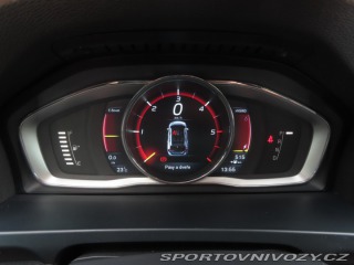 Volvo V60 D6 Plug-in Hybrid 2015