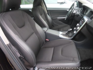 Volvo V60 D6 Plug-in Hybrid 2015